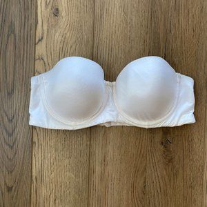 Auden | Lightly Lined Strapless Bra | White